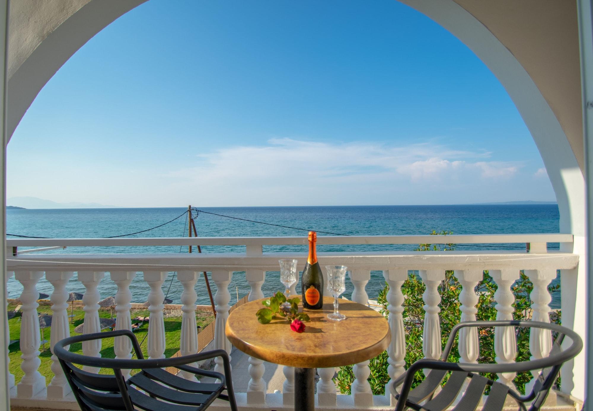 Apartahotel Agoulos Argassi