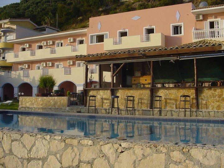 Aparthotel Agoulos 2*